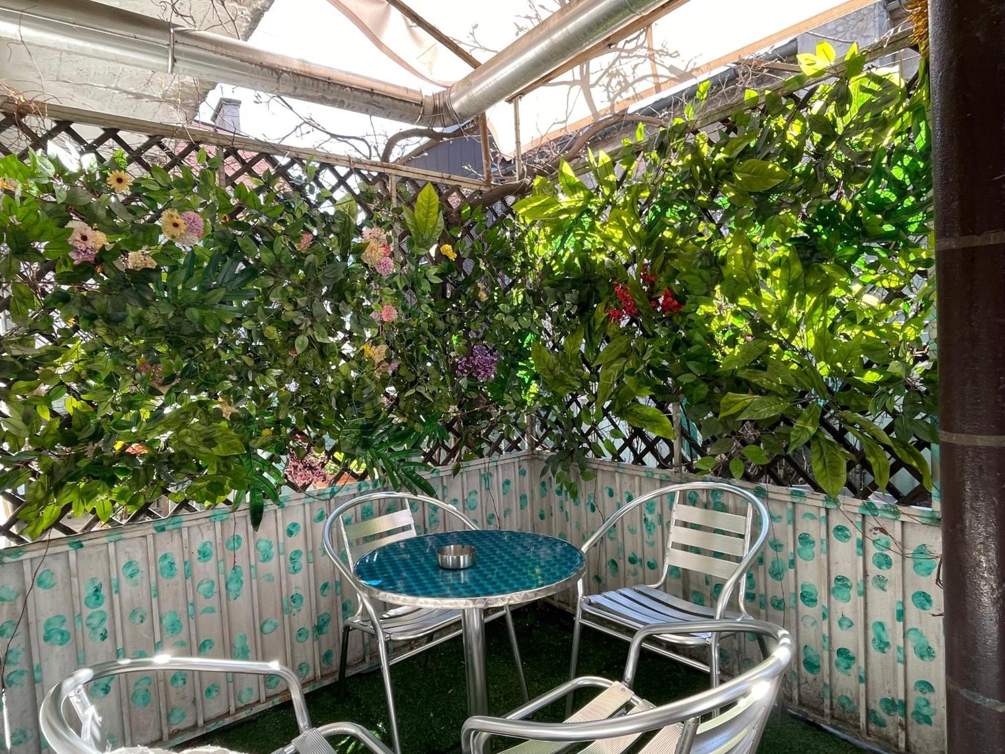 Bg Sunflower Apartment بلغراد المظهر الخارجي الصورة